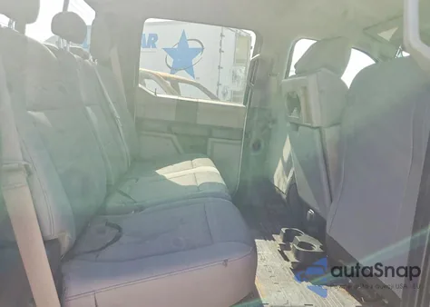 2019 Ford F250 Super Duty z USA, uszkodzony, nr VIN 1FT7W2B63KEF37137